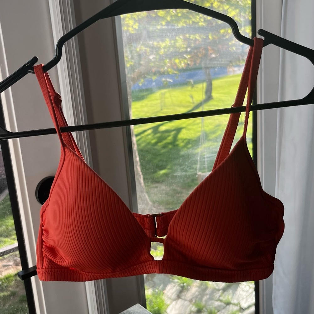 Coral/bright red bikini top